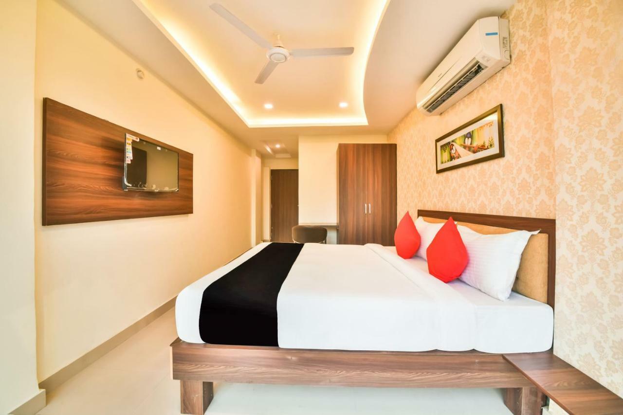 Golden Feather Hotel Udaipur Luaran gambar