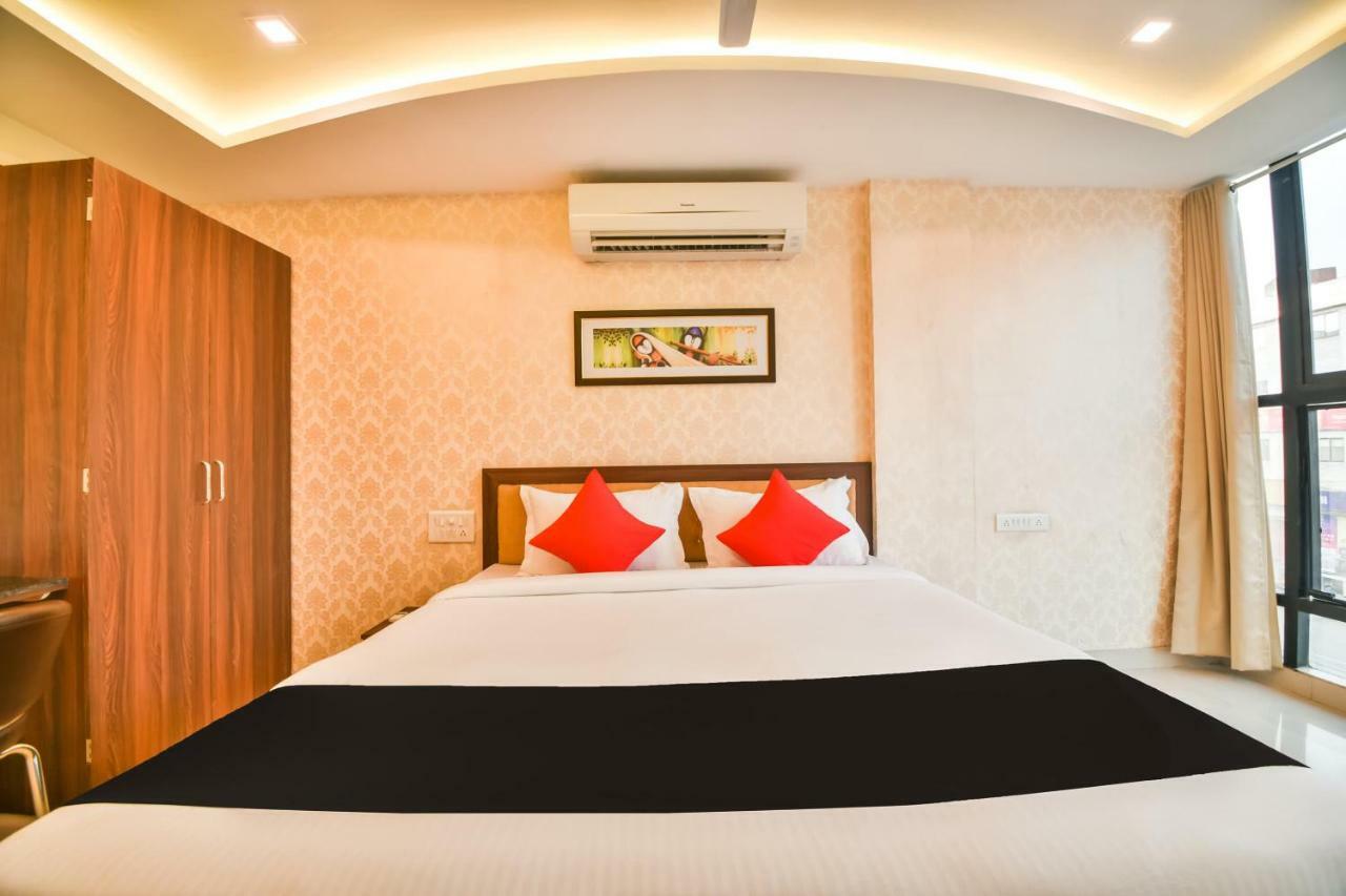 Golden Feather Hotel Udaipur Luaran gambar